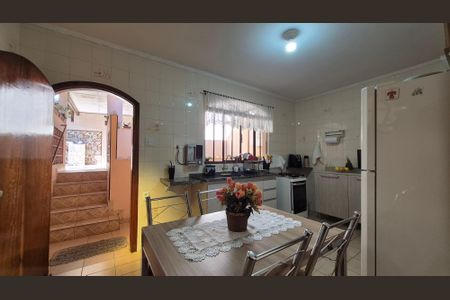 Casa à venda com 275m², 5 quartos e 3 vagasCozinha - Casa 2