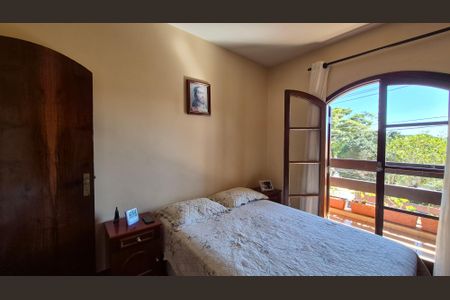 Casa à venda com 275m², 5 quartos e 3 vagasQuarto 2 - Casa 2
