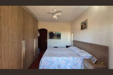 Casa à venda com 275m², 5 quartos e 3 vagasQuarto - Casa 2