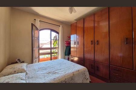 Casa à venda com 275m², 5 quartos e 3 vagasQuarto 2 - Casa 2