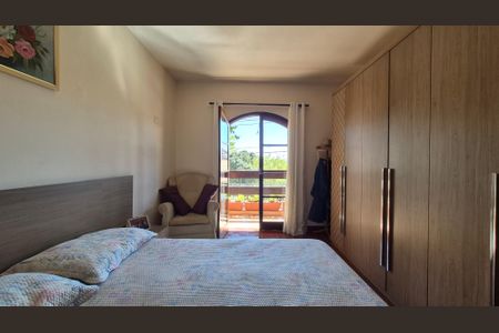 Casa à venda com 275m², 5 quartos e 3 vagasQuarto - Casa 2