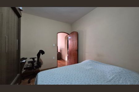 Casa à venda com 275m², 5 quartos e 3 vagasQuarto