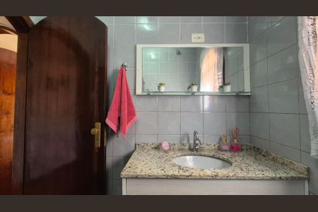 Casa à venda com 275m², 5 quartos e 3 vagasBanheiro - Casa 2