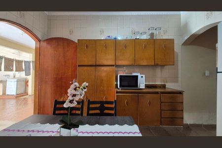 Casa à venda com 275m², 5 quartos e 3 vagasCozinha