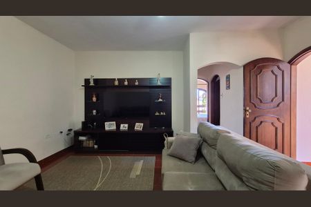 Casa à venda com 275m², 5 quartos e 3 vagasSala - Casa 2