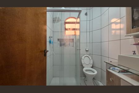 Casa à venda com 275m², 5 quartos e 3 vagasBanheiro