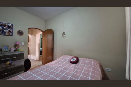 Casa à venda com 275m², 5 quartos e 3 vagasQuarto 2