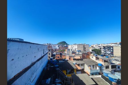 Apartamento à venda com 45m², 1 quarto e sem vagaVaranda