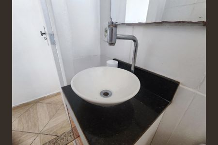 Apartamento à venda com 45m², 1 quarto e sem vagaBanheiro Social