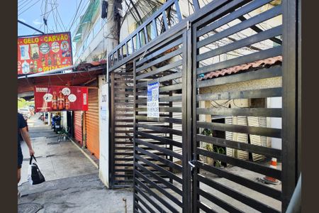 Apartamento à venda com 45m², 1 quarto e sem vagaPlaquinha
