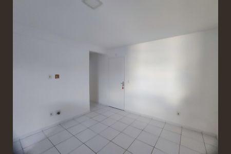 Sala de apartamento para alugar com 2 quartos, 45m² em Recreio dos Bandeirantes, Rio de Janeiro