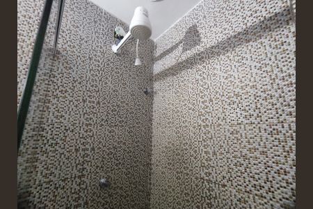 Apartamento para alugar com 45m², 2 quartos e sem vaga Apartamento para alugar com 45m², 2 quartos e sem vagaBanheiro social