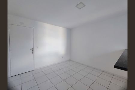 Apartamento para alugar com 45m², 2 quartos e sem vaga Apartamento para alugar com 45m², 2 quartos e sem vagaSala