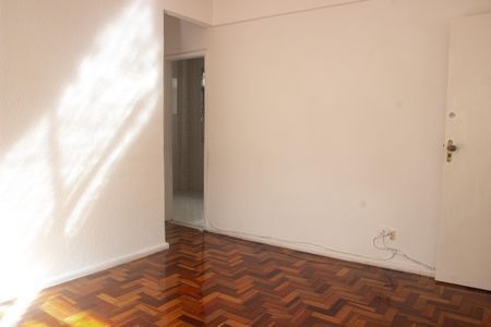 Apartamento à venda com 80m², 3 quartos e 1 vaga Apartamento à venda com 80m², 3 quartos e 1 vagaSala
