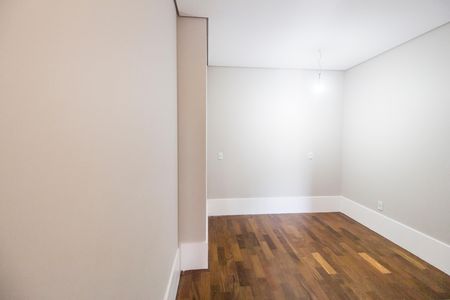 Apartamento à venda com 403m², 4 quartos e 6 vagasSuíte