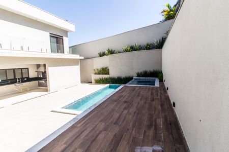 Apartamento à venda com 403m², 4 quartos e 6 vagasPiscina