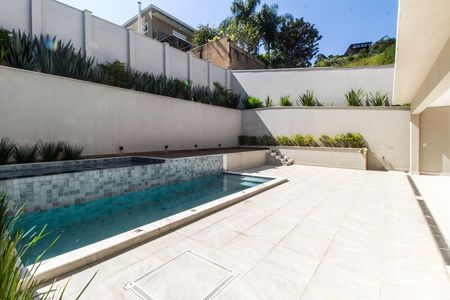 Apartamento à venda com 403m², 4 quartos e 6 vagasCorredor
