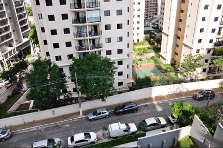 Apartamento para alugar com 40m², 2 quartos e sem vaga Apartamento para alugar com 40m², 2 quartos e sem vagaDetalhe - Vista da Varanda da Sala e Sala de Jantar