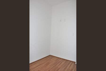 Apartamento para alugar com 40m², 2 quartos e sem vaga Apartamento para alugar com 40m², 2 quartos e sem vagaDetalhe - Quarto 02