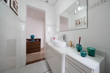 Casa à venda com 280m², 3 quartos e 3 vagasLavabo