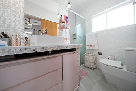 Casa à venda com 280m², 3 quartos e 3 vagasSuíte