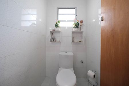 Casa à venda com 280m², 3 quartos e 3 vagasLavabo