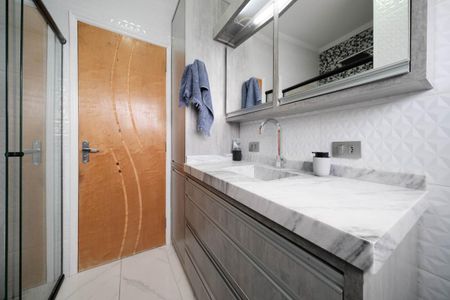 Casa à venda com 280m², 3 quartos e 3 vagasBanheiro 1