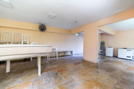 Apartamento à venda com 56m², 2 quartos e 1 vagaÁrea comum