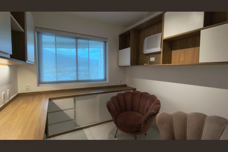 Apartamento para alugar com 90m², 2 quartos e 2 vagasQuarto 