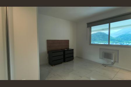Apartamento para alugar com 90m², 2 quartos e 2 vagasSuíte 