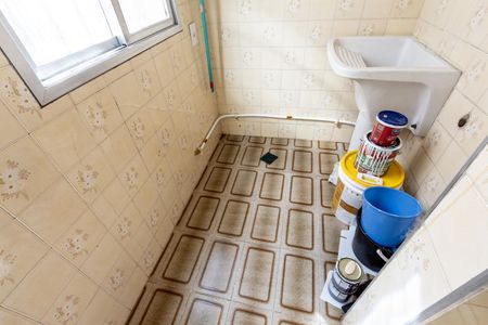 Apartamento para alugar com 74m², 2 quartos e 1 vagaÁrea de Serviço