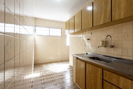 Apartamento para alugar com 74m², 2 quartos e 1 vagaCozinha