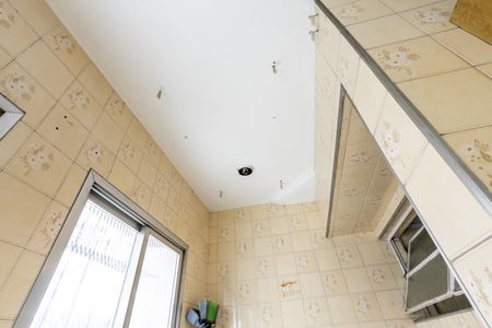 Apartamento para alugar com 74m², 2 quartos e 1 vagaÁrea de Serviço