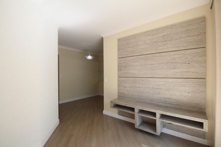 Sala de apartamento para alugar com 3 quartos, 60m² em Chácara Agrindus, Taboão da Serra
