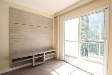 Sala de apartamento para alugar com 3 quartos, 60m² em Chácara Agrindus, Taboão da Serra