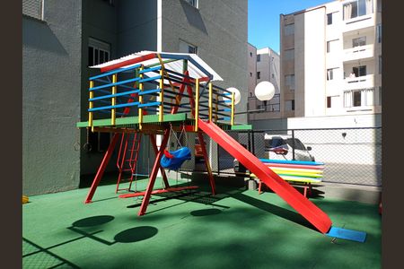 Apartamento para alugar com 60m², 3 quartos e 1 vagaÁrea comum - Playground