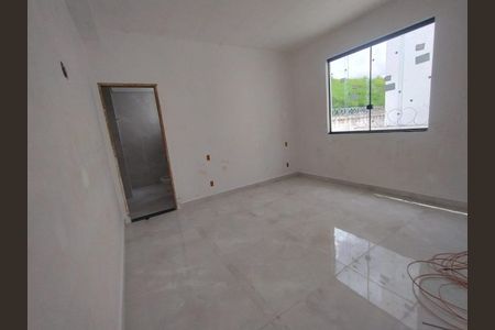 Foto 08 de casa à venda com 3 quartos, 140m² em Chácaras Califórnia, Contagem