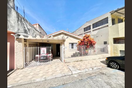 Fachada 1 de casa à venda com 6 quartos, 234m² em Vila Romero, São Paulo