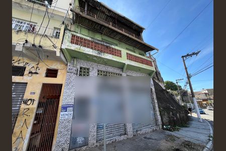 Fachada/Placa de casa à venda com 6 quartos, 234m² em Vila Romero, São Paulo