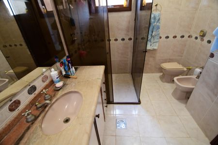 Casa de condomínio à venda com 381m², 4 quartos e 4 vagasBanheiro Suíte