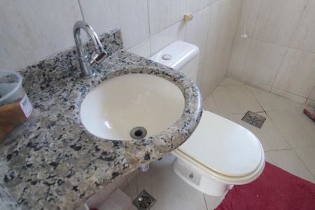 Apartamento para alugar com 40m², 2 quartos e sem vagaBanheiro