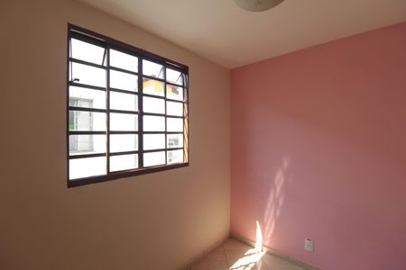 Apartamento para alugar com 40m², 2 quartos e sem vagaQuarto 1