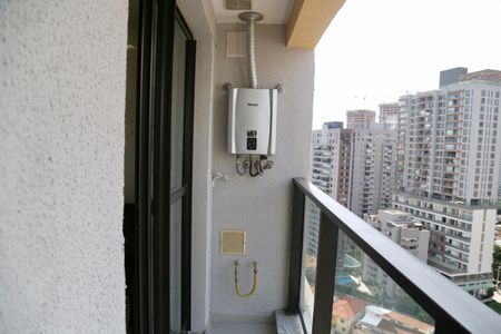 Apartamento para alugar com 30m², 1 quarto e 1 vagaVaranda