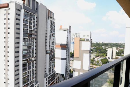 Apartamento para alugar com 30m², 1 quarto e 1 vagaVaranda