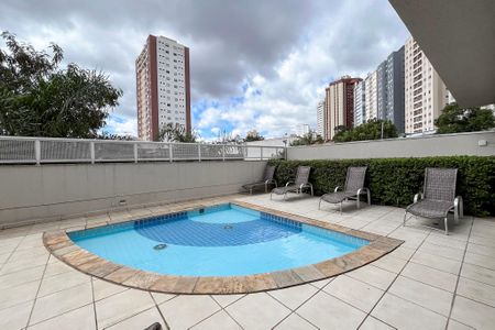 Apartamento à venda com 106m², 2 quartos e 2 vagasPiscina