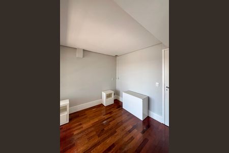 Apartamento à venda com 106m², 2 quartos e 2 vagasSuite 