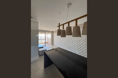 Apartamento à venda com 106m², 2 quartos e 2 vagasJantar