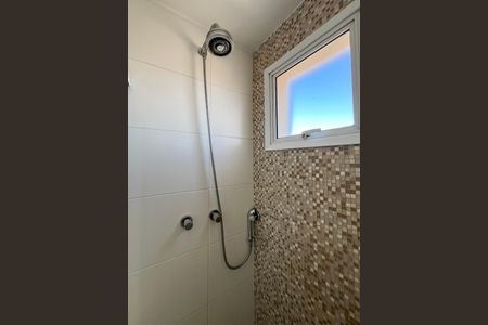 Apartamento à venda com 106m², 2 quartos e 2 vagasDetathe do Banheiro da Suite