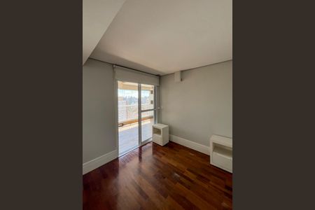 Apartamento à venda com 106m², 2 quartos e 2 vagasSuite 
