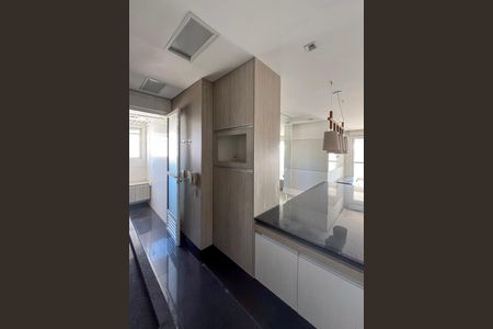 Apartamento à venda com 106m², 2 quartos e 2 vagasCozinha 